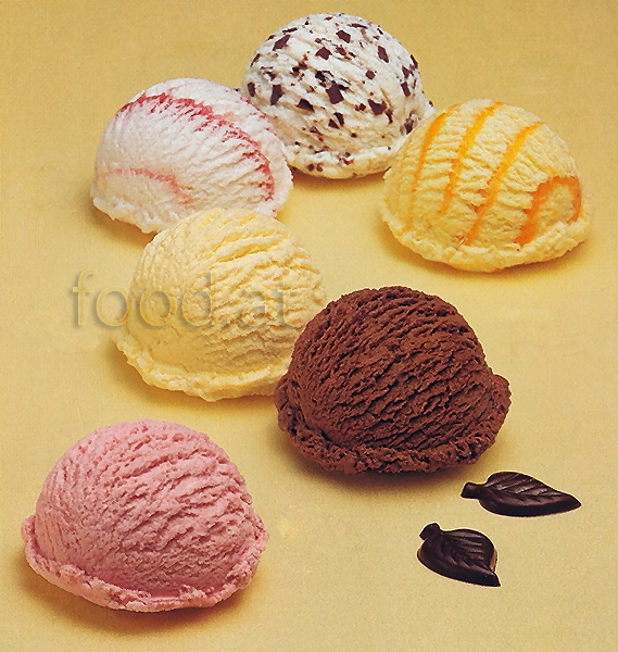 042_e_eiskugeln
